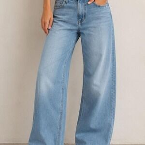 Universal Thread high-rise wide leg jeans